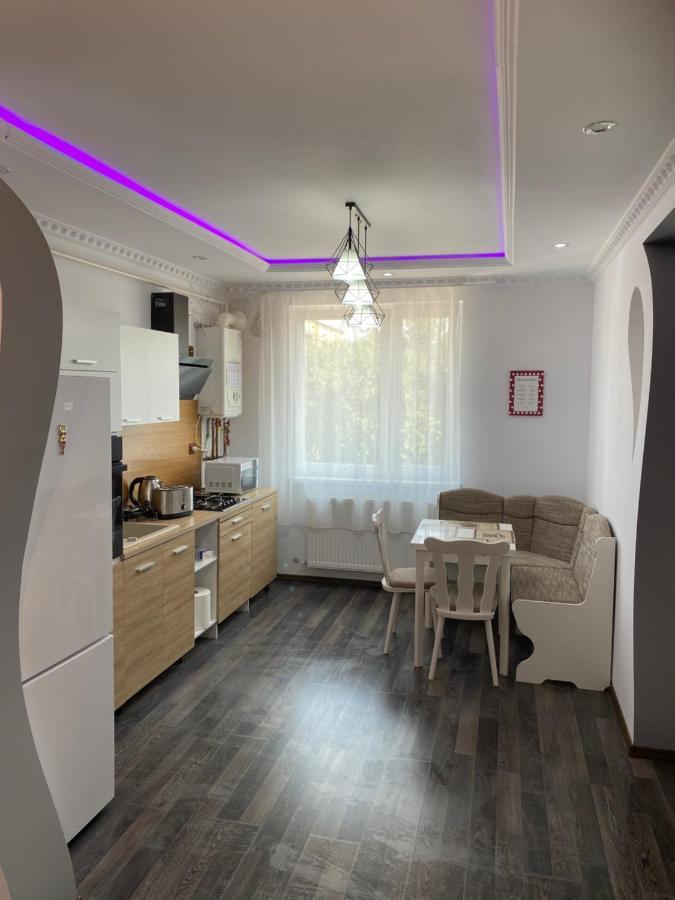 Luxury Apartment Satu Mare Exteriör bild